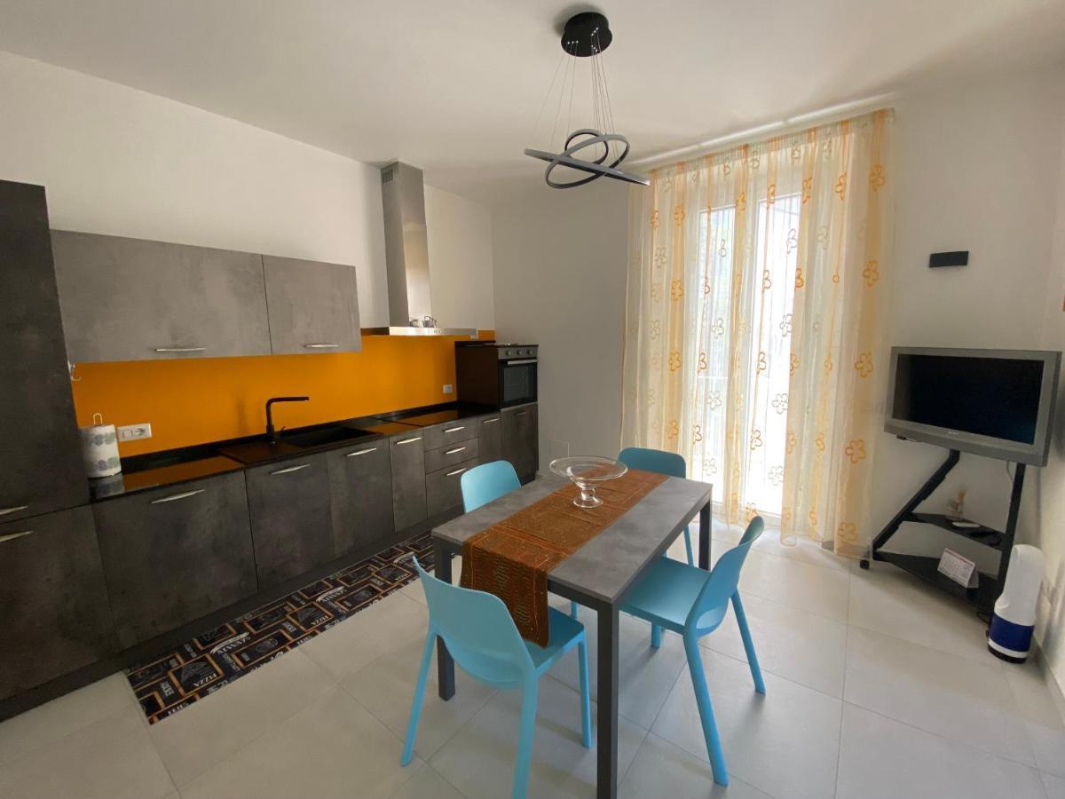 Alevale 450 Mt Dalla Apartament *